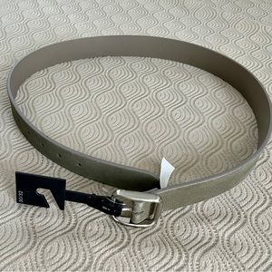 🆕 Express men’s suede belt in gray/sage size 30/32